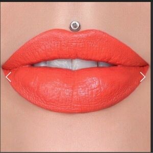 Jeffree Star / Velvet Trap / PRICK /// Vibrant Orange Lipstick